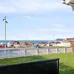 With Sea And Harbor View Feriehus *